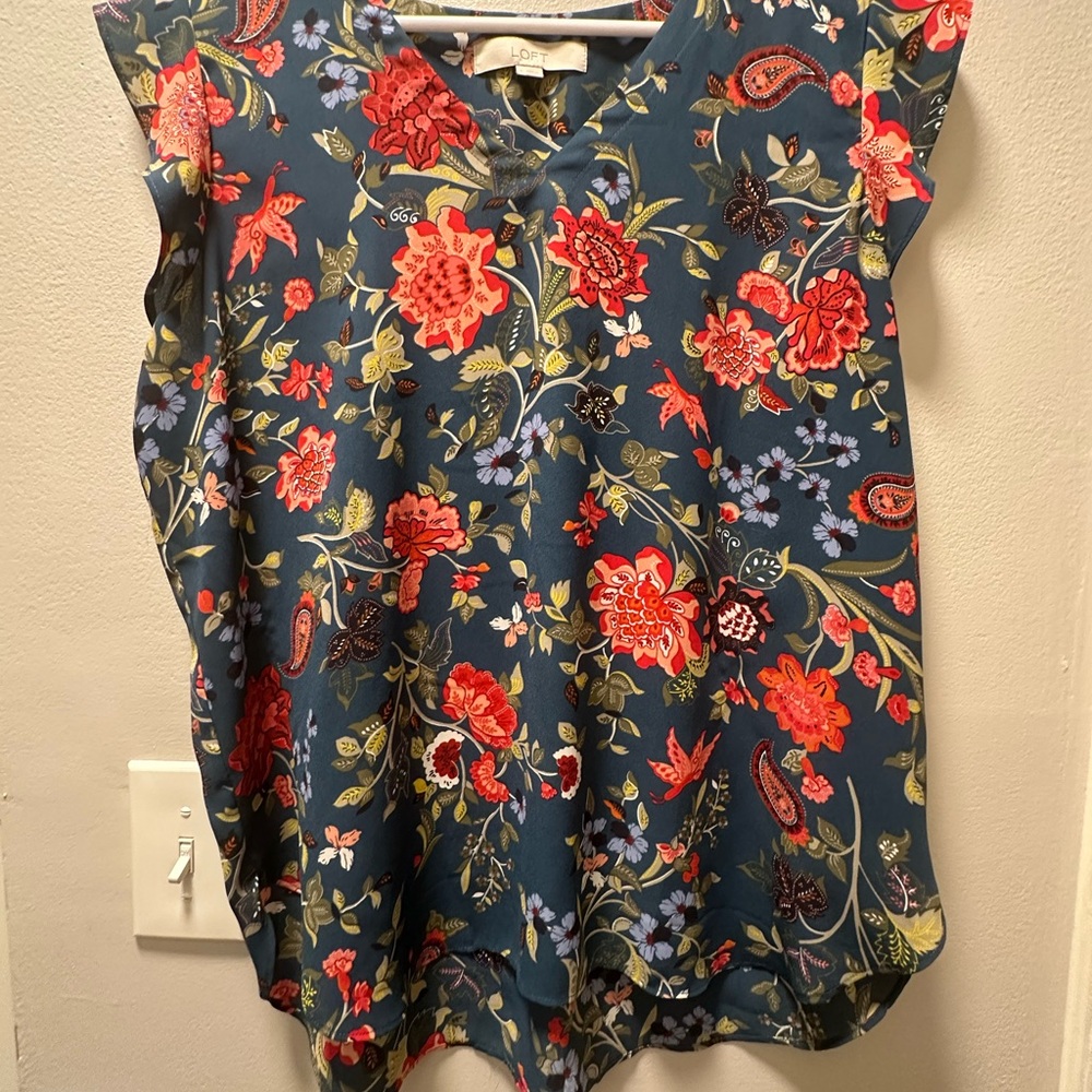 Floral Blue and Red Women's Loft Blouse